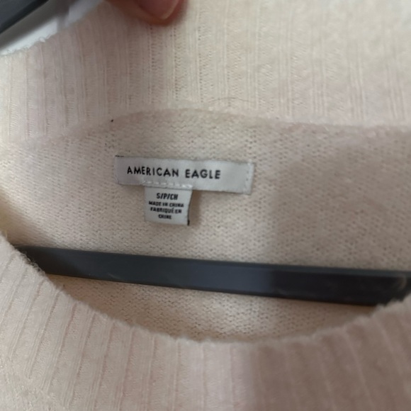 American Eagle sweater - Picture 3 of 4